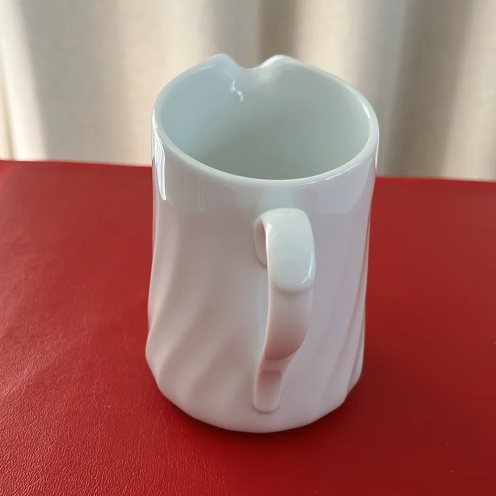 Corning Corelle Enhancements White Swirl Creamer Pitcher  4.5”H 3.25”D